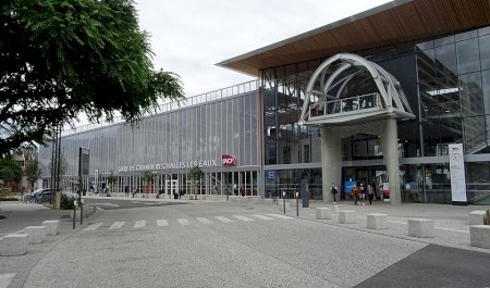 Gare de Chambéry - Challes-les-Eaux, Chambéry