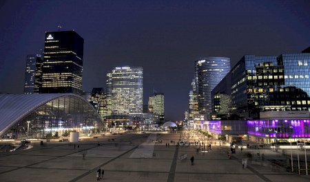 Parvis de la Défense, Puteaux