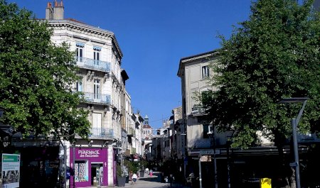 Rue Madier de Montjau, Valence